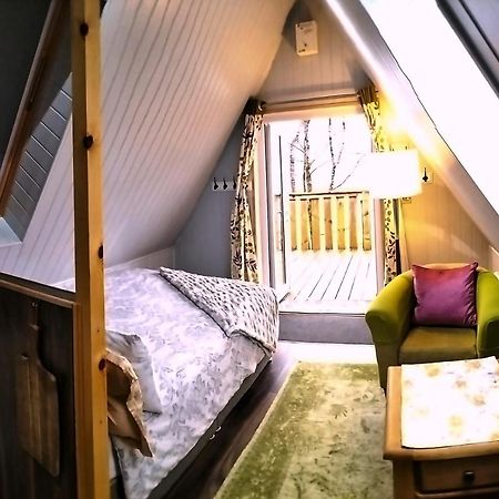 Glenfinnan Retreats, Ash Cabin מראה חיצוני תמונה