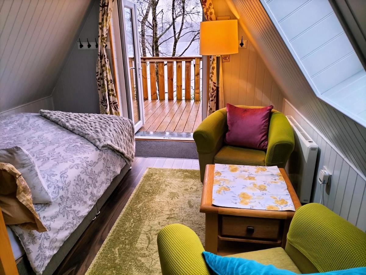 Glenfinnan Retreats, Ash Cabin מראה חיצוני תמונה